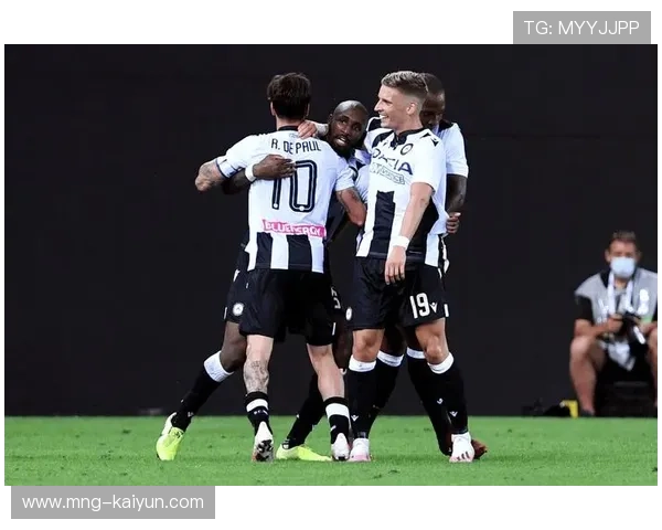 萨索洛客场3-1力克比萨，贝拉尔迪科内双双建功